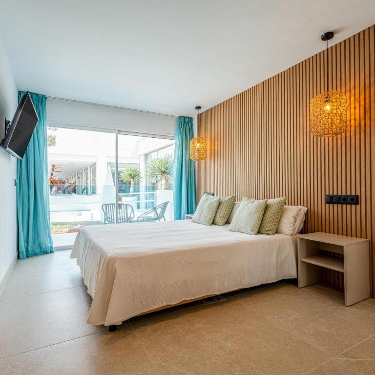 MarSenses Puerto Pollensa Hotel & Spa Adults Only - Universal Suite - 1