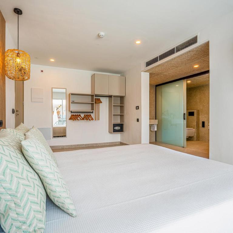 MarSenses Puerto Pollensa Hotel & Spa Adults Only - Universal Suite - 2