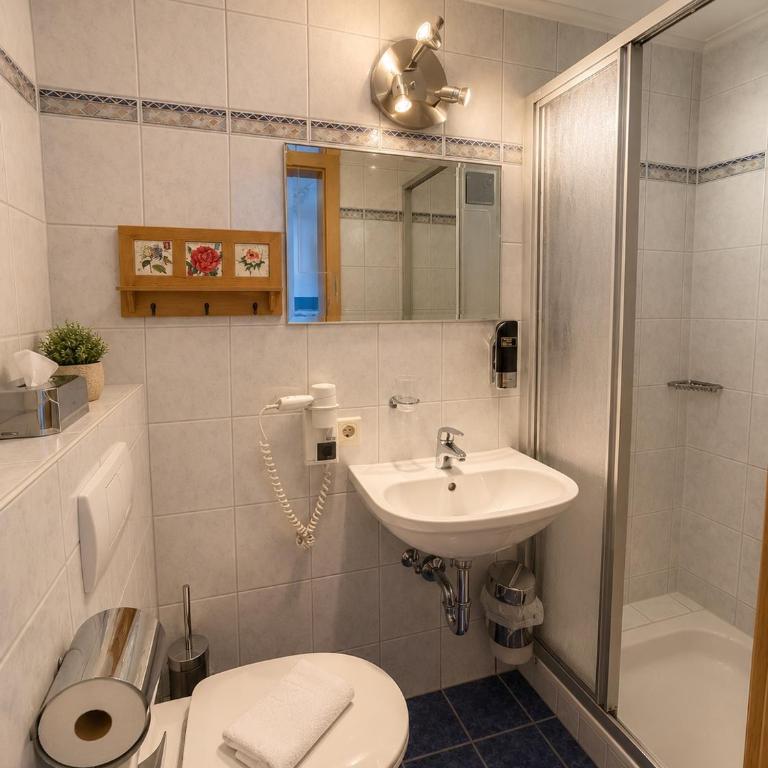 Frühstückspension Bachseitenhof - Standard Doppelzimmer mit Bergblick - 25