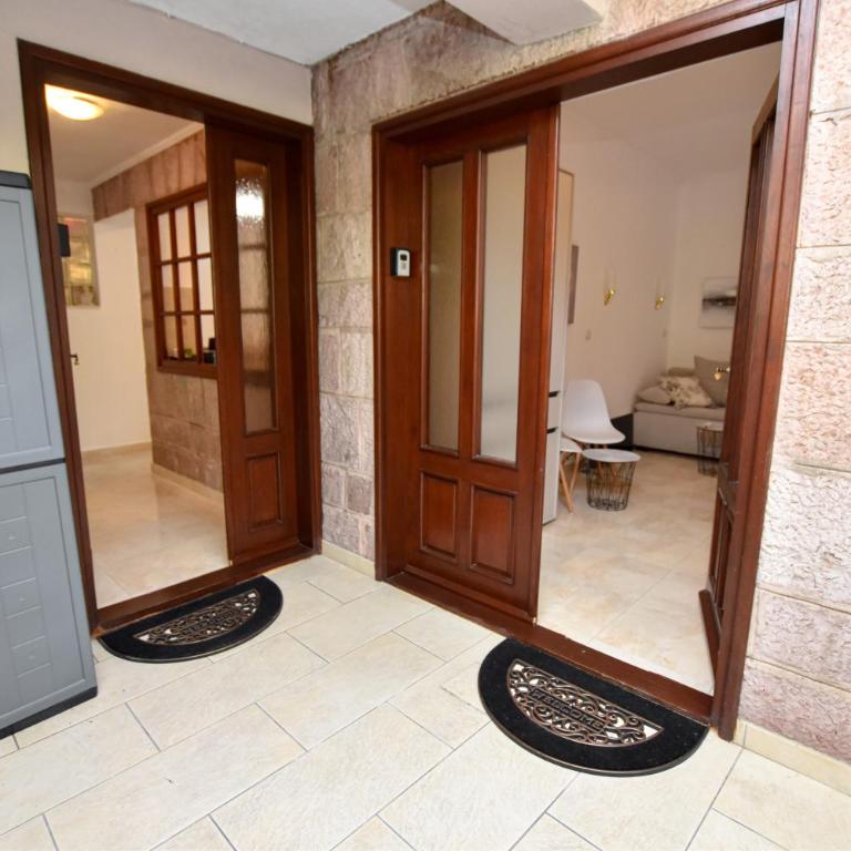 Vila Pavlović - One-Bedroom Apartment - 7