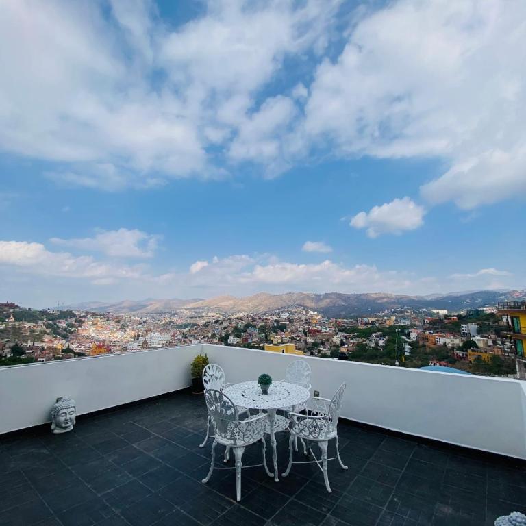 Castillo De La Santa Cruz-A - Business Double Room with Gym Access - 3