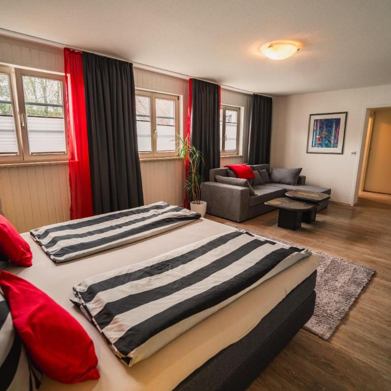 Landhaus Goldenes Kreuz - Junior Suite - 6