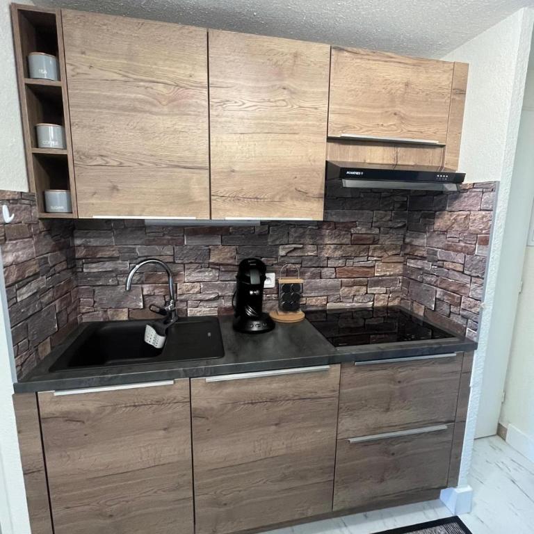 Appart climatisé 2 chambres 150m plage Richelieu - Appartement 2 Chambres - 8
