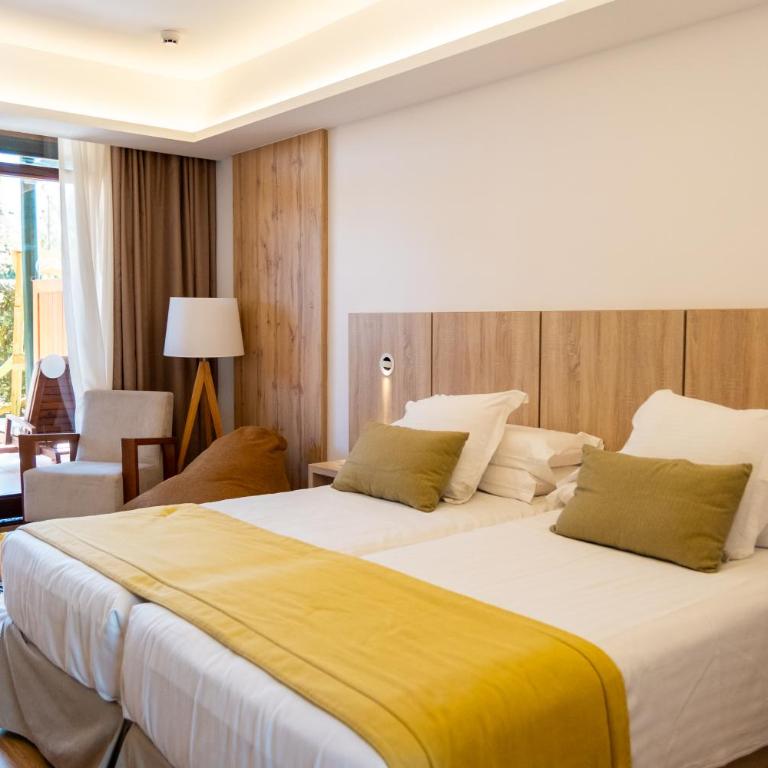 PortBlue Club Pollentia Resort & Spa - Village Kids Garden - 5