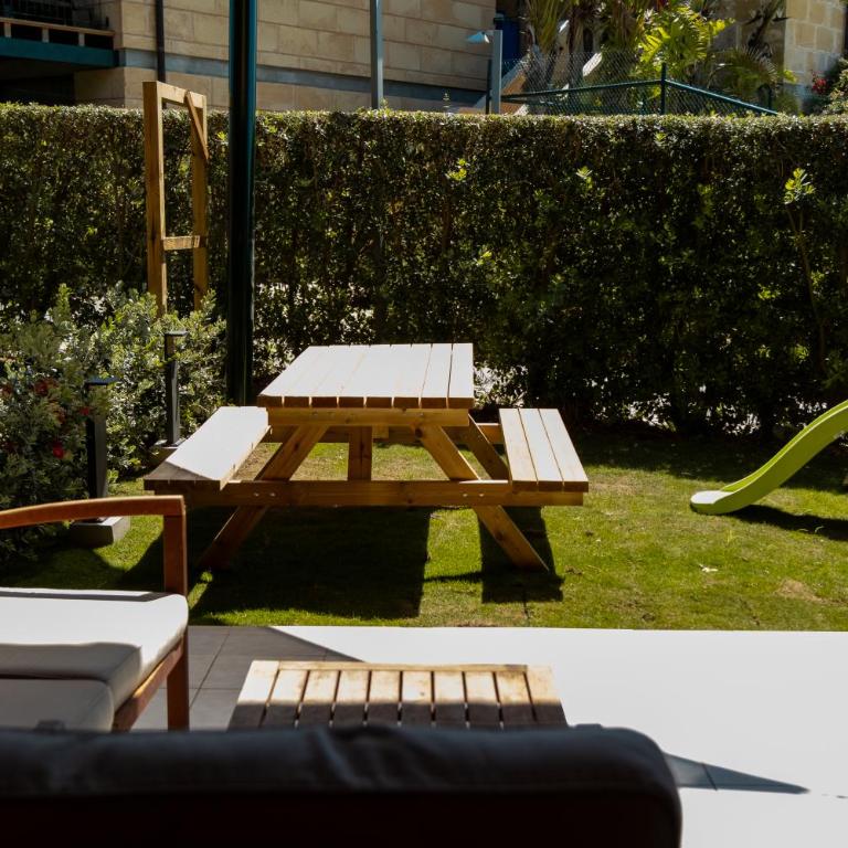 PortBlue Club Pollentia Resort & Spa - Village Kids Garden - 1