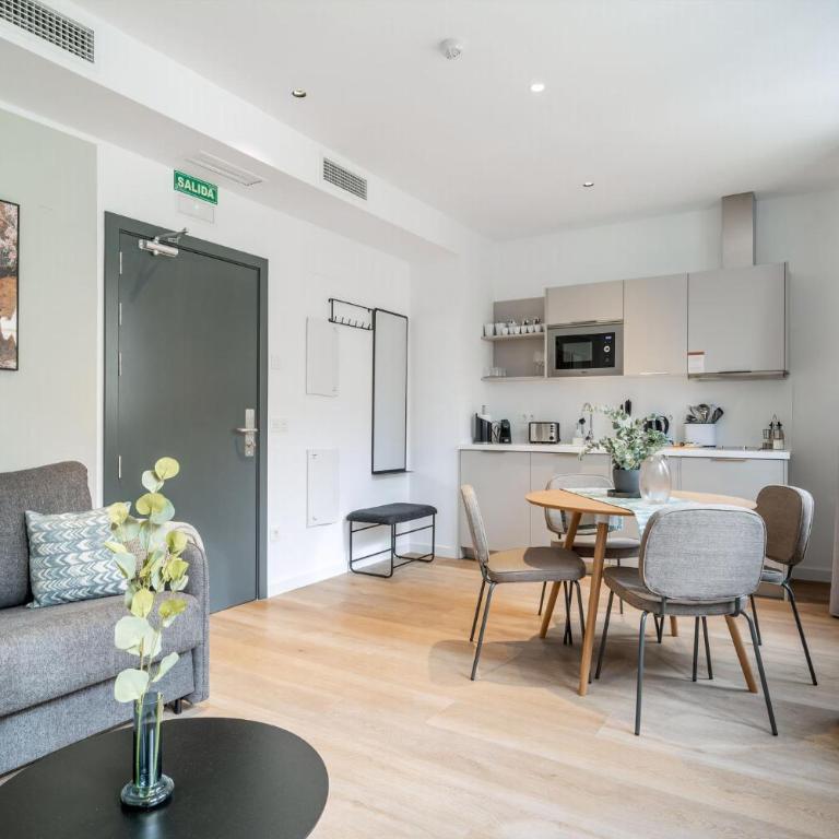 Limehome Sevilla Calle Granada - Apartamento de 1 dormitorio - 10