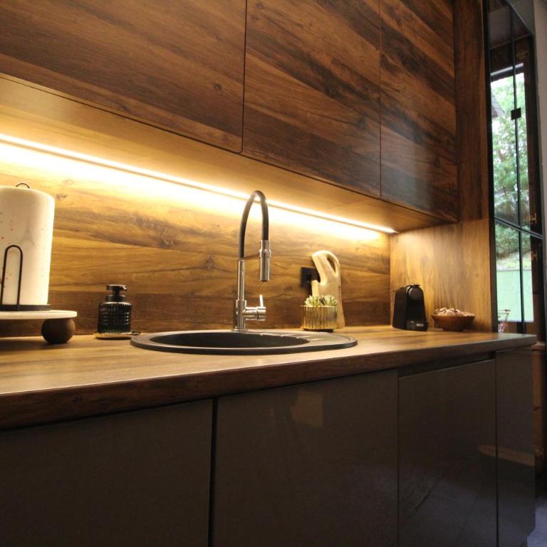 Modern Luxury Apartment Center - Apartman sa 3 Spavaće Sobe - 6