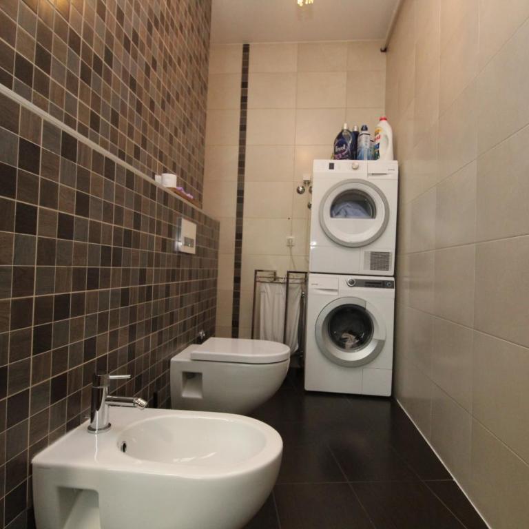 Modern Luxury Apartment Center - Apartman sa 3 Spavaće Sobe - 14