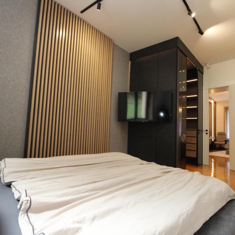 Modern Luxury Apartment Center - Apartman sa 3 Spavaće Sobe - 16