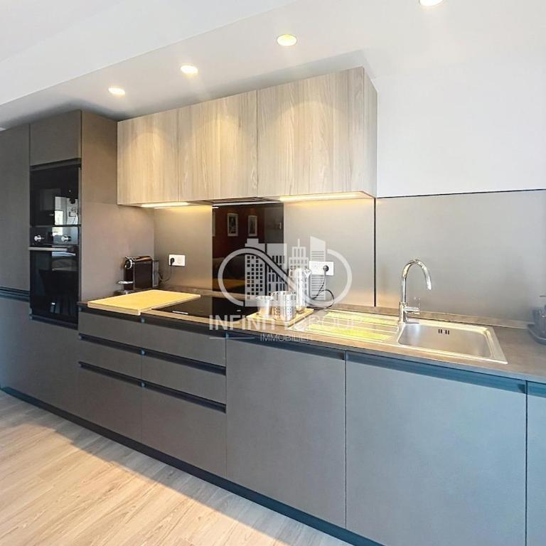 Élégance & Confort à Cannes – Superbe 3 Pièces Rénové avec Terrasse & Parking - Appartement 2 Chambres - 3
