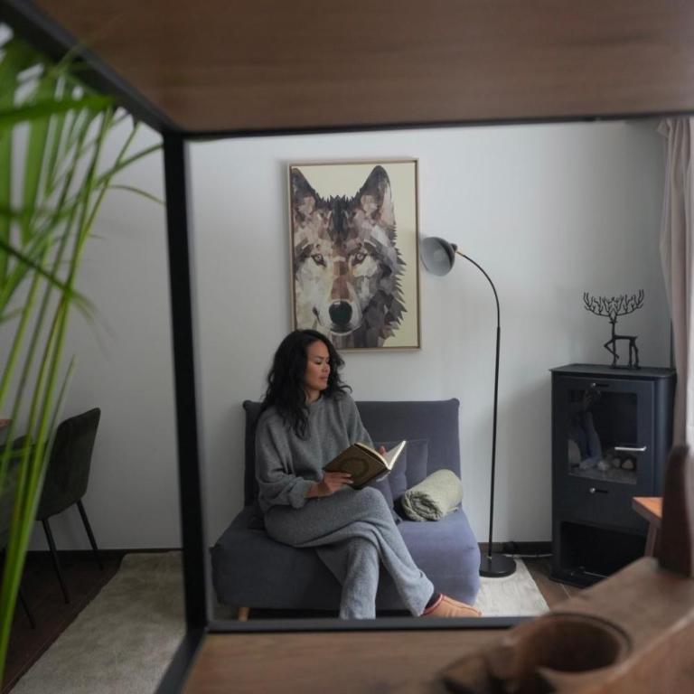 HappyLaax - Elegant Design Studio with Pool, Sauna, and Private Parking - Studio-Apartment mit 1 Doppelbett - 5