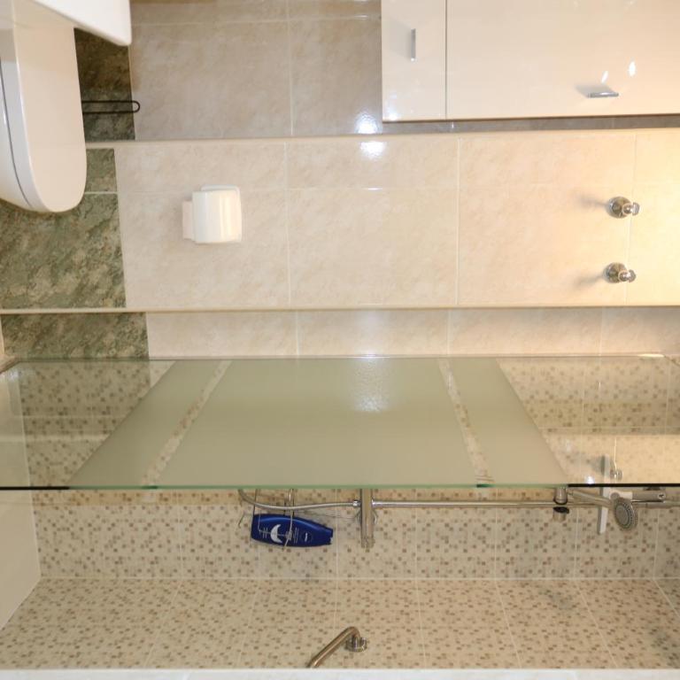 16bzafiro primera línea - One-Bedroom Apartment - 21