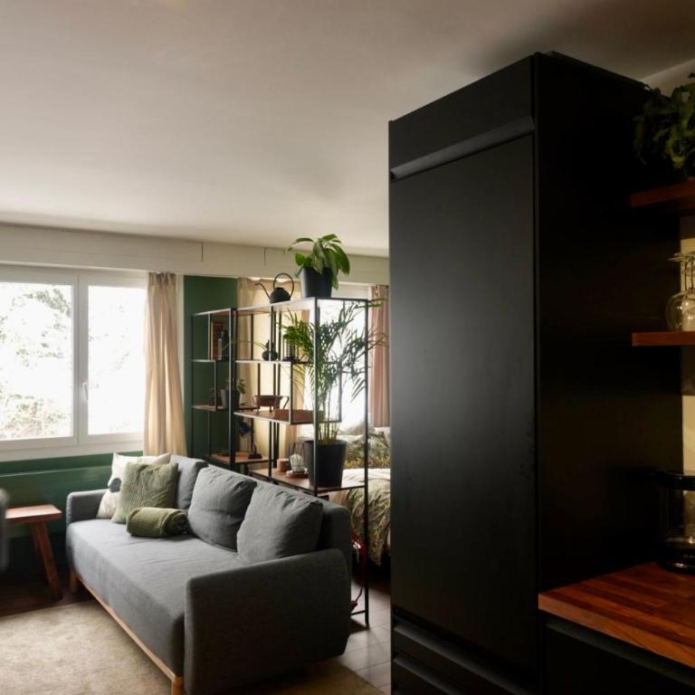 HappyLaax - Elegant Design Studio with Pool, Sauna, and Private Parking - Studio-Apartment mit 1 Doppelbett - 2