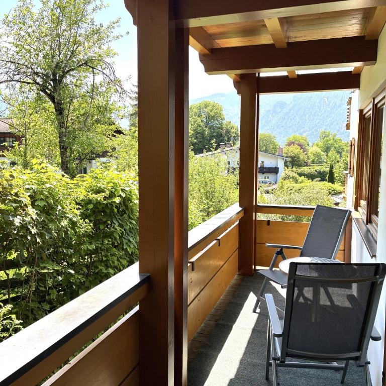 Hotel Georgenhof - Doppelzimmer mit Gartenblick - 3