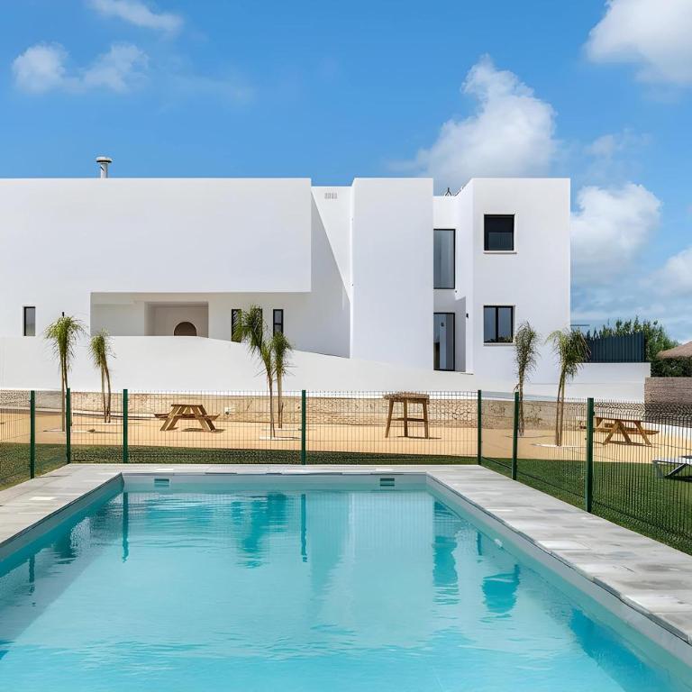 Apartamento con piscina compartida a 2 km de las playa - Appartement - 2