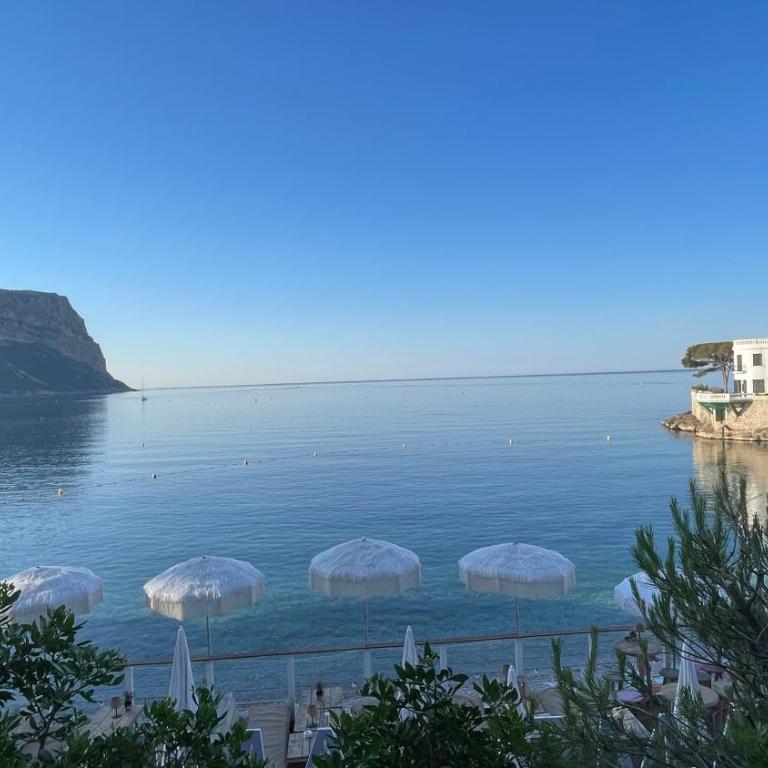 Large private garden, quiet 2-bedroom apartment, air conditioning, wifi, parking - Appartement - 10