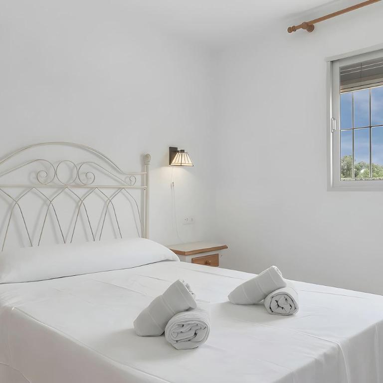 Apartamento con piscina compartida a 2 km de las playa - Appartement - 10