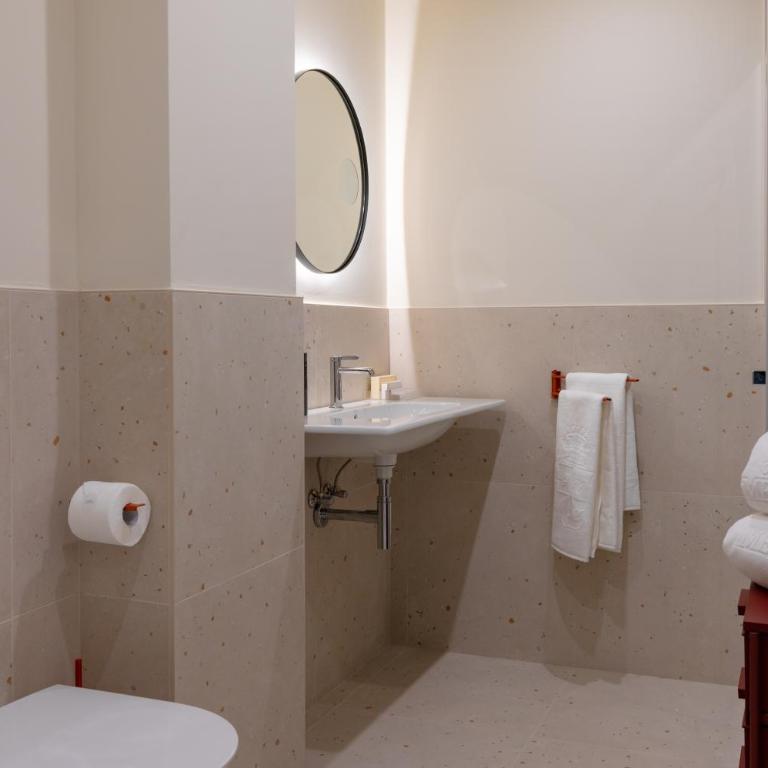 Grand Hotel Menaggio - Camera Comfort - 15