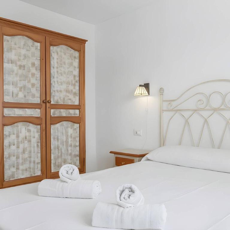 Apartamento con piscina compartida a 2 km de las playa - Appartement - 12