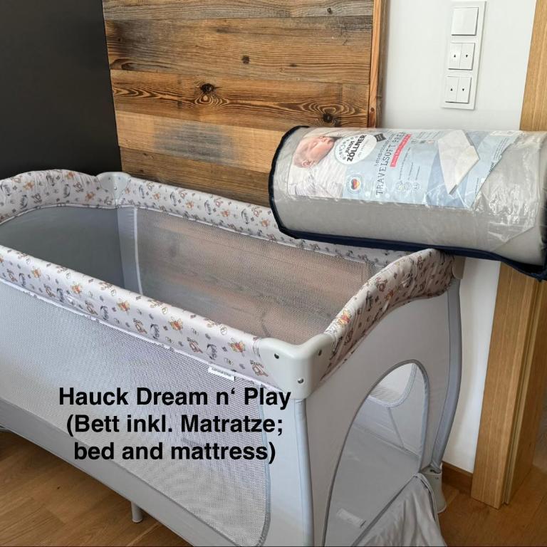 Ferienwohnung Tirolglück mit großem Garten - Two-Bedroom Apartment - 40