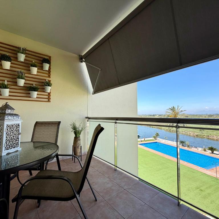 Global Immo 3399 Magestic 3-3-2 - Two-Bedroom Apartment - 1