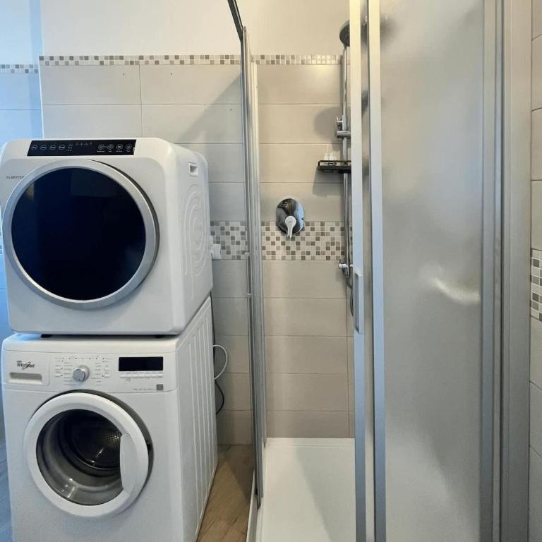 Relax e comfort - Four-Room Apartment - 14