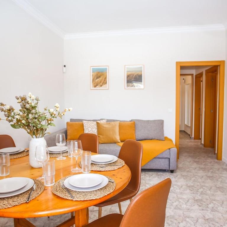 Ponent Stylish Center Apartment Near Nightlife - Apartamento de 2 dormitorios - 3