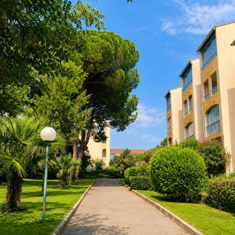 T3 Fréjus - Piscine et Tennis - Le Lagon Bleu - Apartment mit 3 Schlafzimmern - 13
