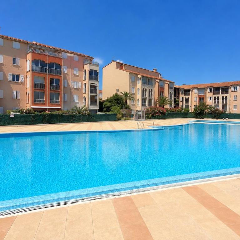 T3 Fréjus - Piscine et Tennis - Le Lagon Bleu - Apartment mit 3 Schlafzimmern - 20