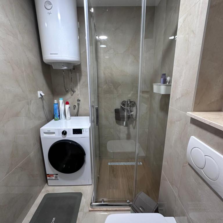 Modern Sea & City View Apartment with Parking - One-Bedroom Apartment - 14