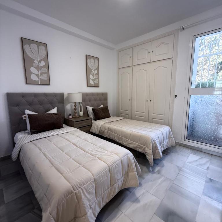 Garden apartment south facing 2 beds Benavista, Sun Gardens - Apartamento Familiar de 2 dormitorios con vistas - 10