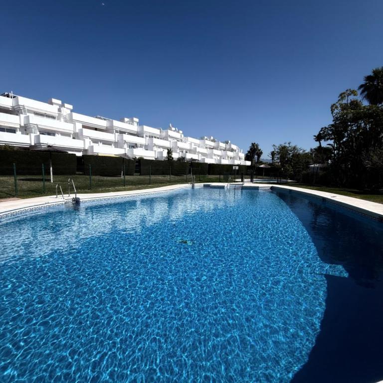 Garden apartment south facing 2 beds Benavista, Sun Gardens - Apartamento Familiar de 2 dormitorios con vistas - 15