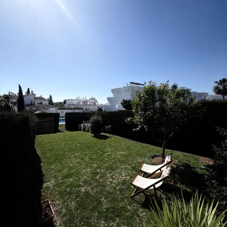 Garden apartment south facing 2 beds Benavista, Sun Gardens - Apartamento Familiar de 2 dormitorios con vistas - 16