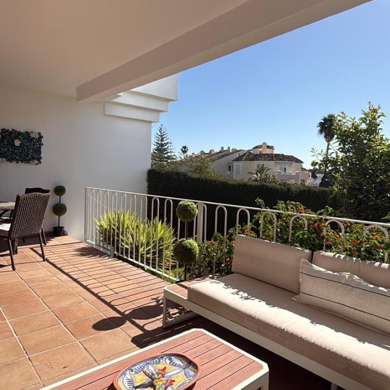 Garden apartment south facing 2 beds Benavista, Sun Gardens - Apartamento Familiar de 2 dormitorios con vistas - 20