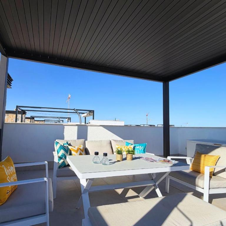 LUXURY VILLA ALMENDRO 15 WITH PRIVATE HEATED POOL at SANTA ROSALIA RESORT by PREMIUM SPAIN PROPERTIES - Villa - 45