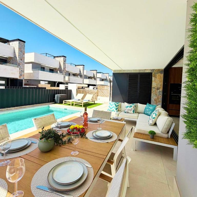 LUXURY VILLA ALMENDRO 15 WITH PRIVATE HEATED POOL at SANTA ROSALIA RESORT by PREMIUM SPAIN PROPERTIES - Villa - 2