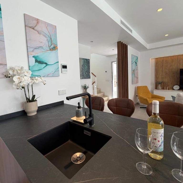 LUXURY VILLA ALMENDRO 15 WITH PRIVATE HEATED POOL at SANTA ROSALIA RESORT by PREMIUM SPAIN PROPERTIES - Villa - 11