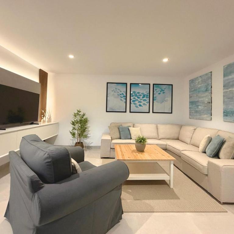 LUXURY VILLA ALMENDRO 15 WITH PRIVATE HEATED POOL at SANTA ROSALIA RESORT by PREMIUM SPAIN PROPERTIES - Villa - 33