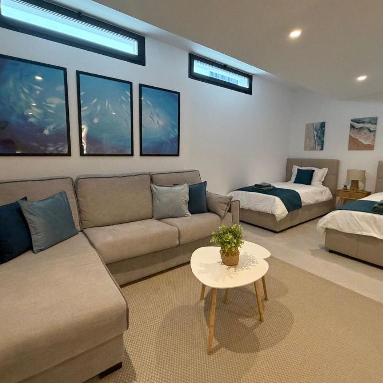 LUXURY VILLA ALMENDRO 15 WITH PRIVATE HEATED POOL at SANTA ROSALIA RESORT by PREMIUM SPAIN PROPERTIES - Villa - 41