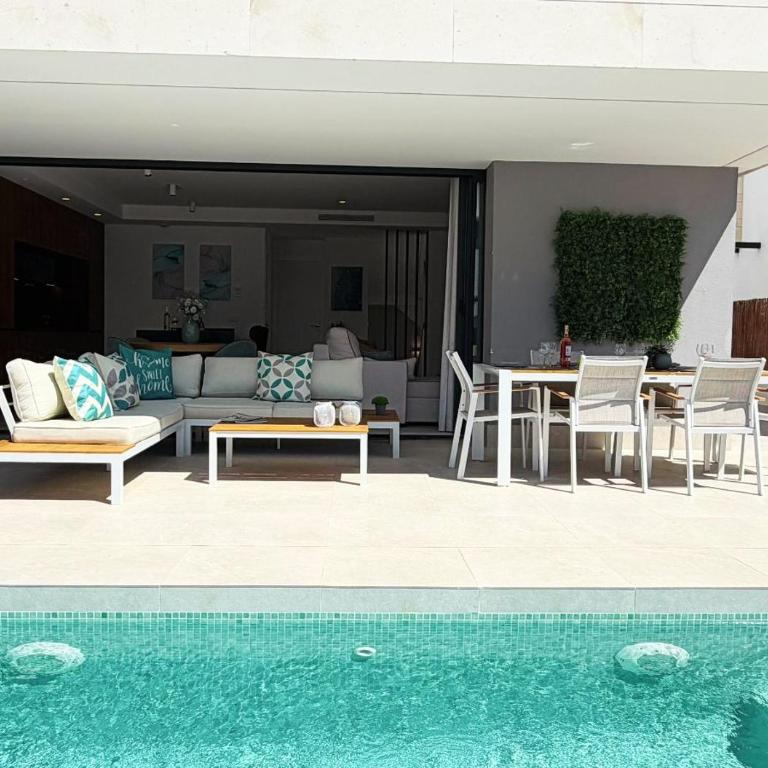 LUXURY VILLA ALMENDRO 15 WITH PRIVATE HEATED POOL at SANTA ROSALIA RESORT by PREMIUM SPAIN PROPERTIES - Villa - 47
