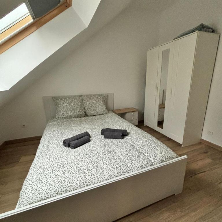 Appart cosy mansardé Dijon gare 1km animaux acceptés - Appartamento con 1 Camera da Letto - 8