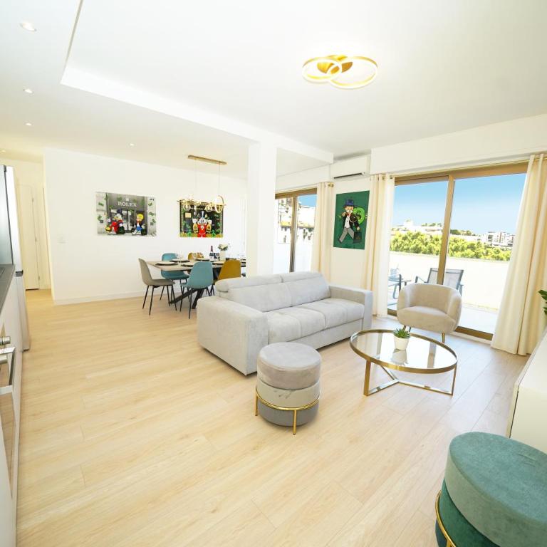 Monaco - Entire top floor with terrace and garage - Appartement - 7