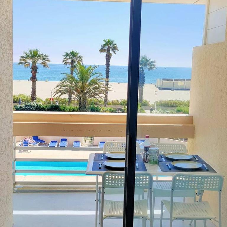 Appartement 2 pièces pour 5 pers avec piscine et parking face à la mer - FR-1-696-130 - Appartement - 10