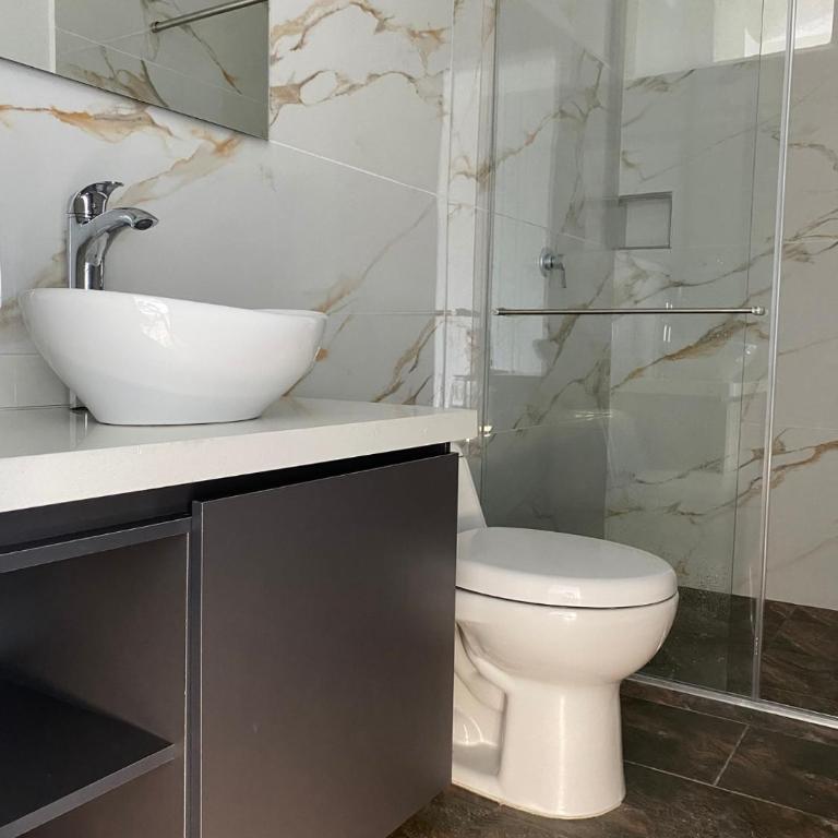 Hotel terminal plaza - Habitación Triple con baño privado - 7