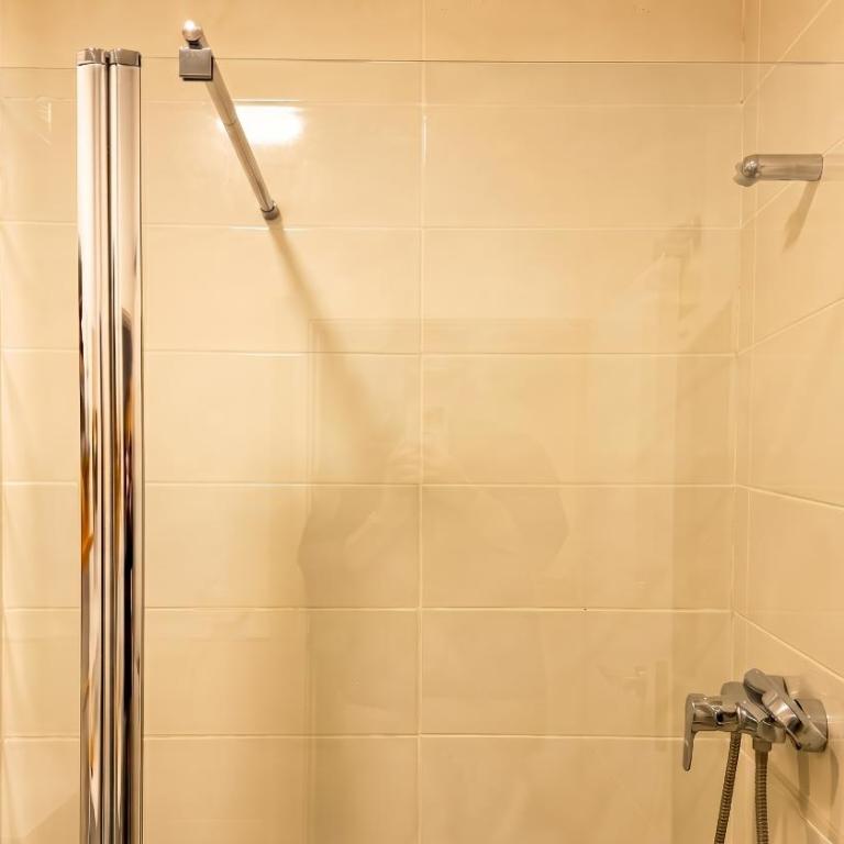 Bright 2BR home with double patio Macarena - Apartamento de 2 dormitorios - 15