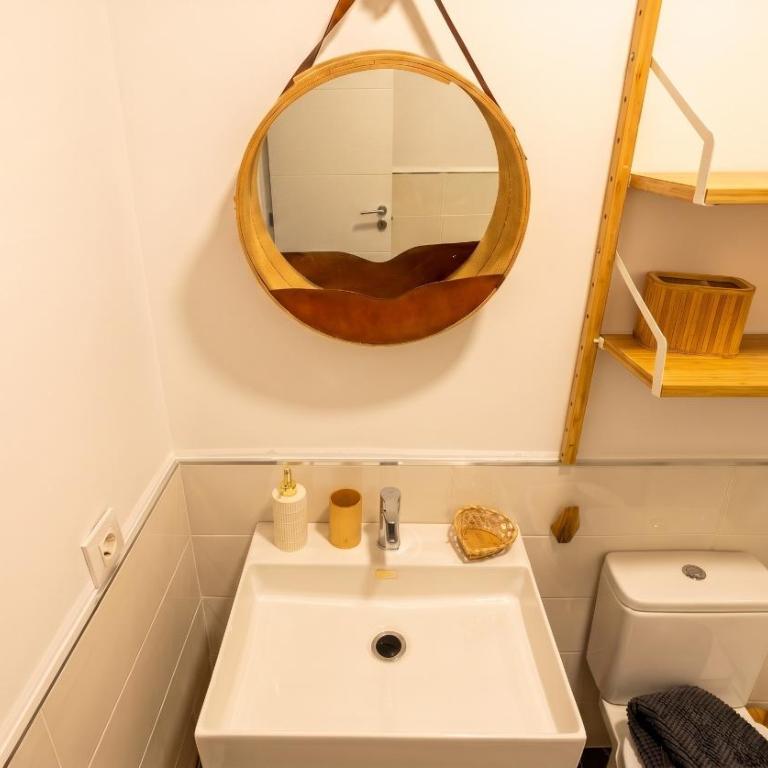 Bright 2BR home with double patio Macarena - Apartamento de 2 dormitorios - 10