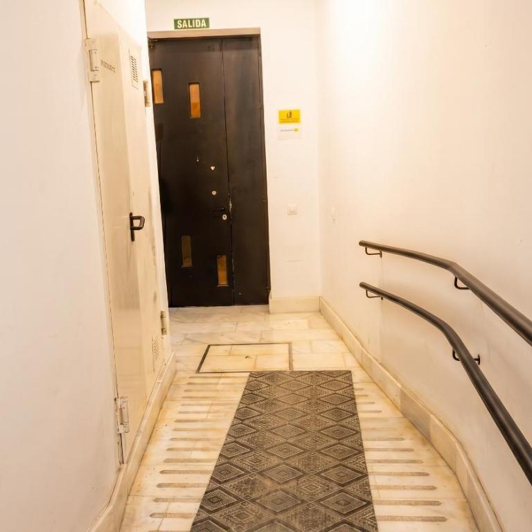 Bright 2BR home with double patio Macarena - Apartamento de 2 dormitorios - 41