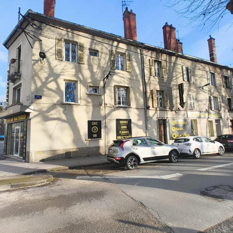 Appart cosy mansardé Dijon gare 1km animaux acceptés - Appartamento con 1 Camera da Letto - 2