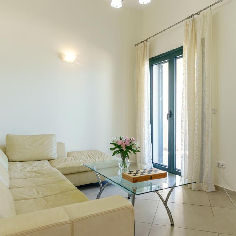 Boka bay apartments with pool - Three-Bedroom Apartment - 2