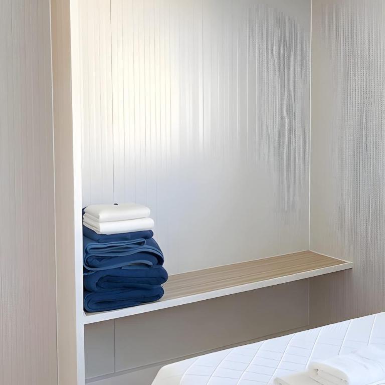 Casa con jardin y piscina con horario privada WiFi y aire acondicionado - Maison de Vacances - 20